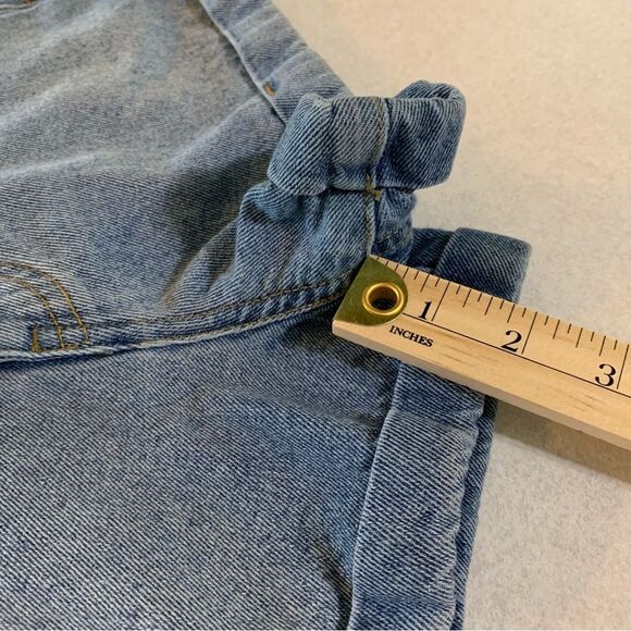 Forever 21 Jean Shorts Medium Wash Low Rise Cuffed Hem Women's Blue 25. - Picture 8 of 8